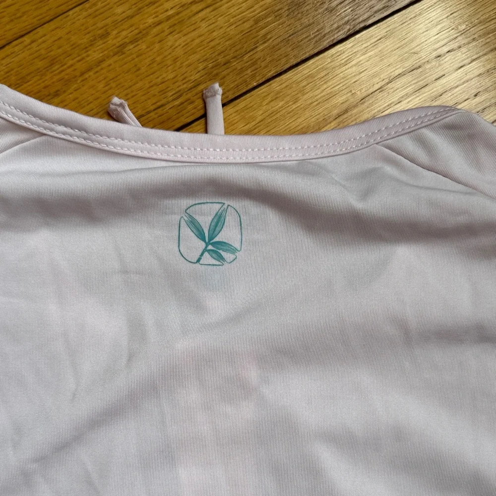 Carve Designs Light Pink Swim Rash Guard Coverup - Picture 6 of 6